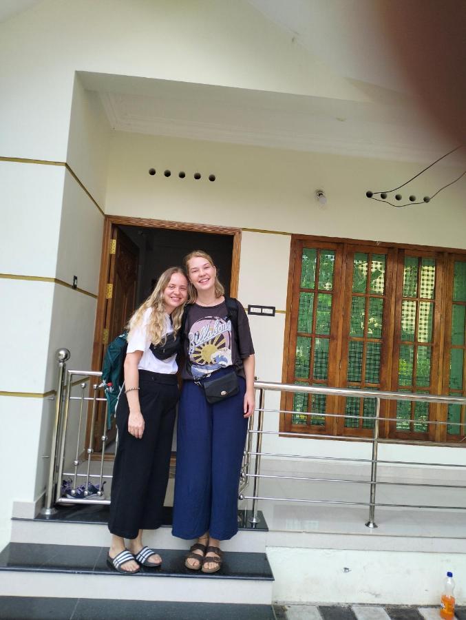 شقة Devi Kripa Residency فاركَالا المظهر الخارجي الصورة
